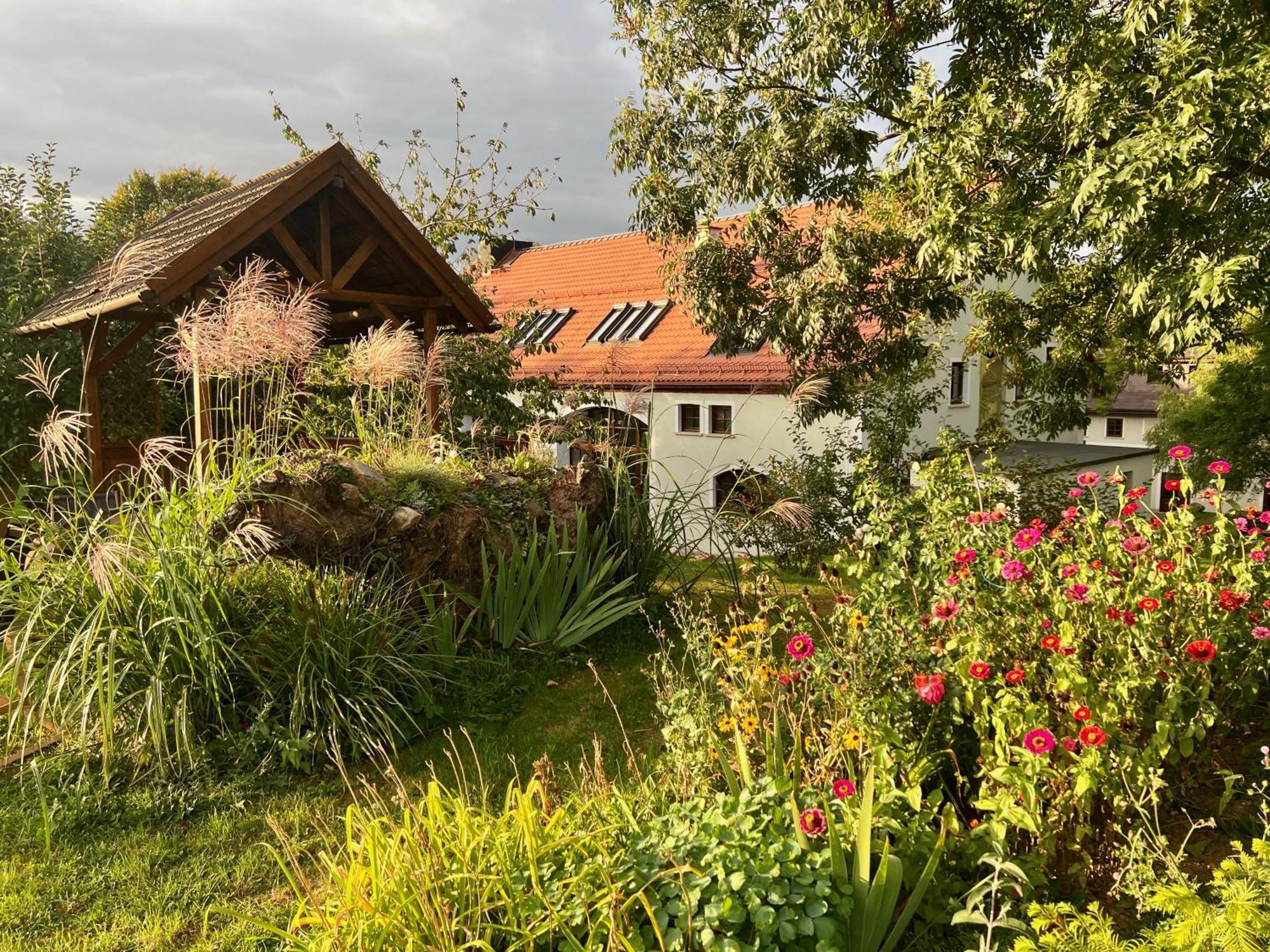 Villa Greta Swierzawa Luaran gambar
